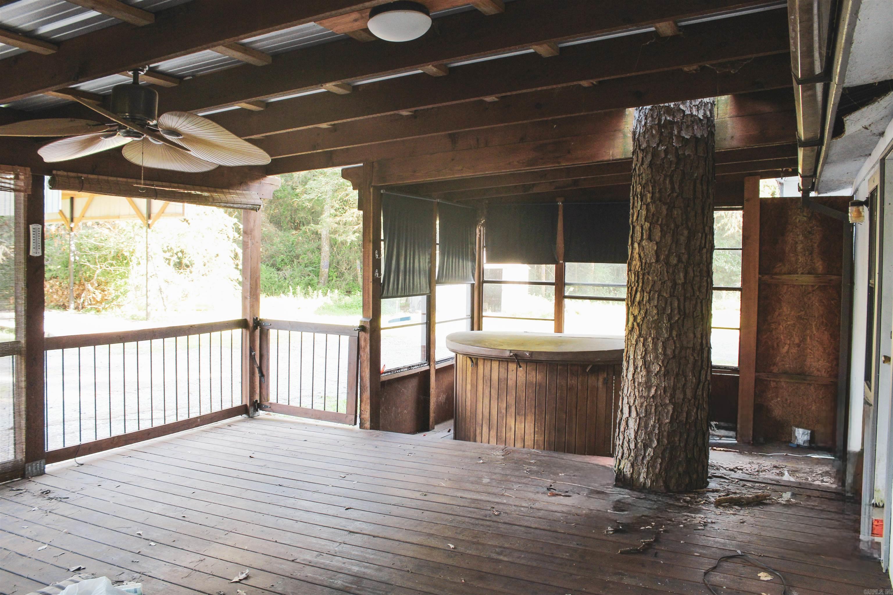 4217  HWY 71 S  Mena, AR