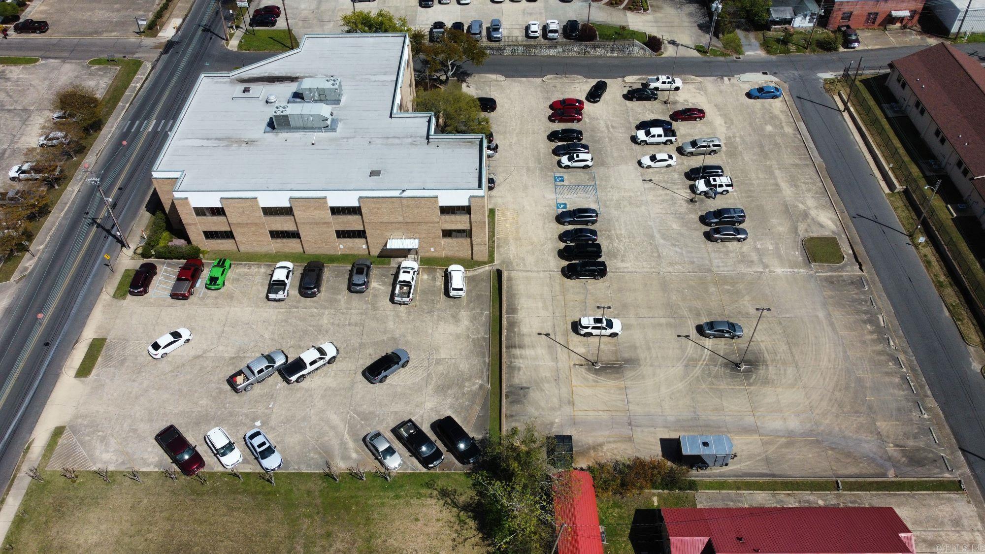 403 W Oak  El Dorado, AR
