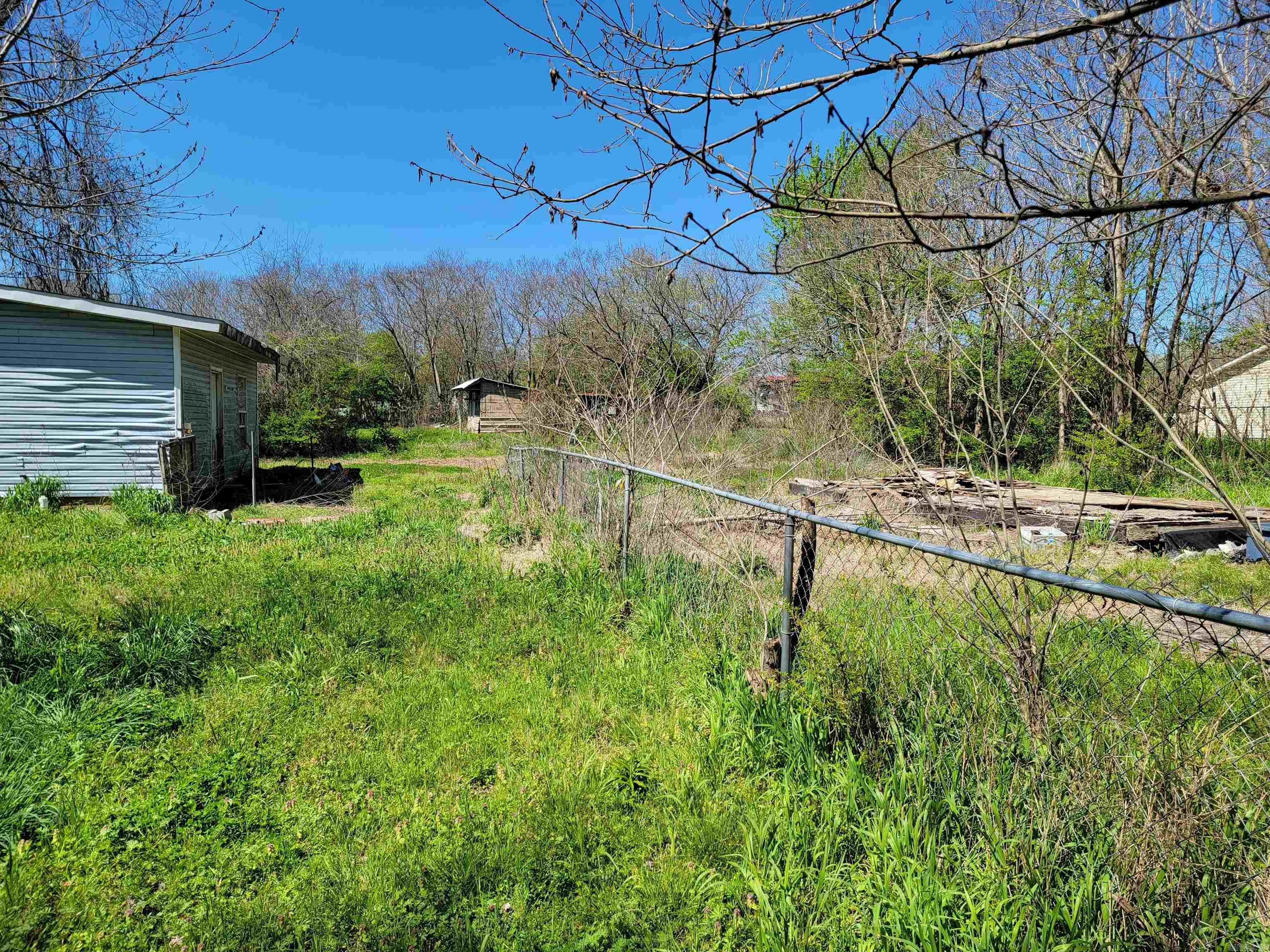 1501  Reeves Ave  Mena, AR