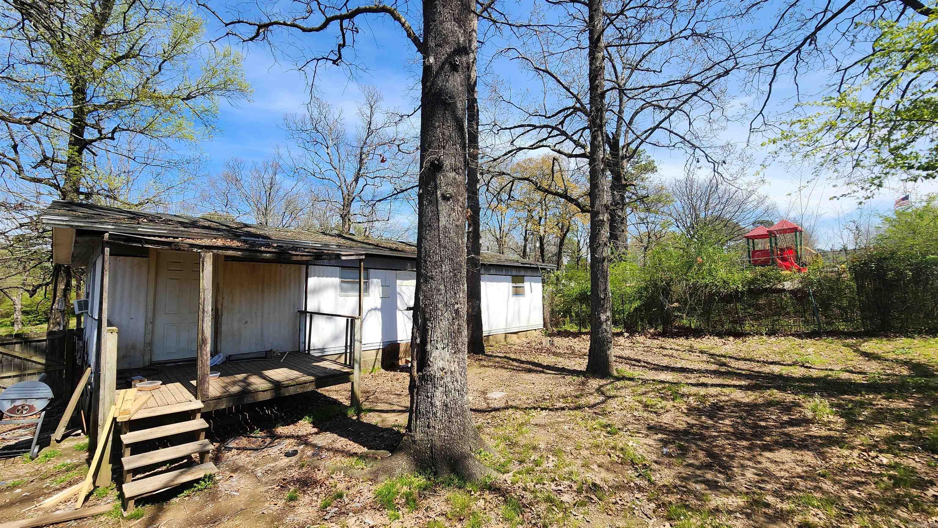 5807  Oak Grove  North Little Rock, AR