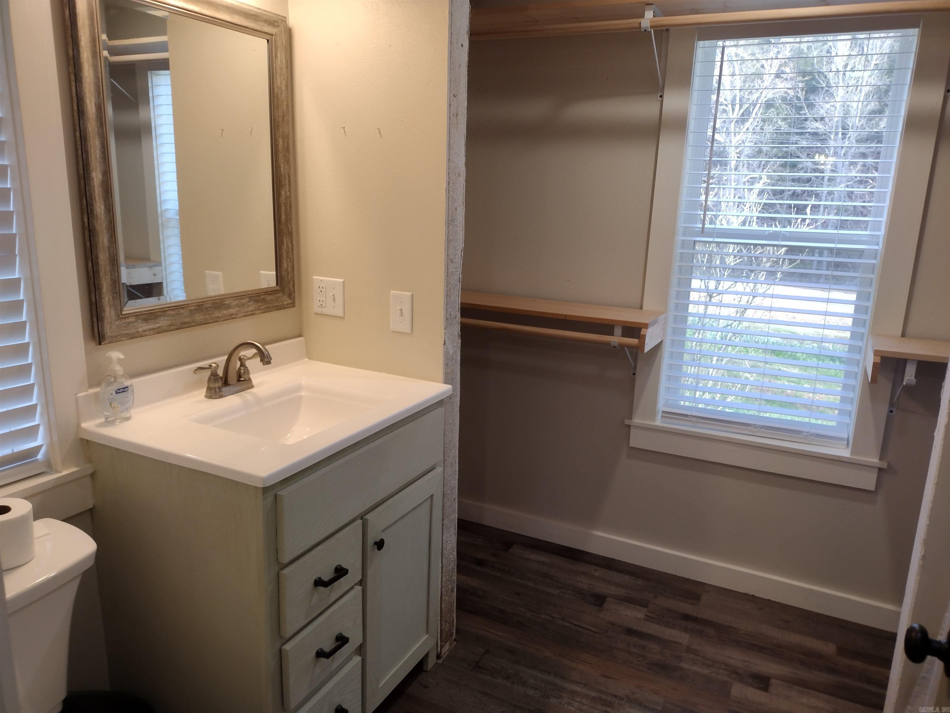 30121  HWy 263 N  Mountain View, AR