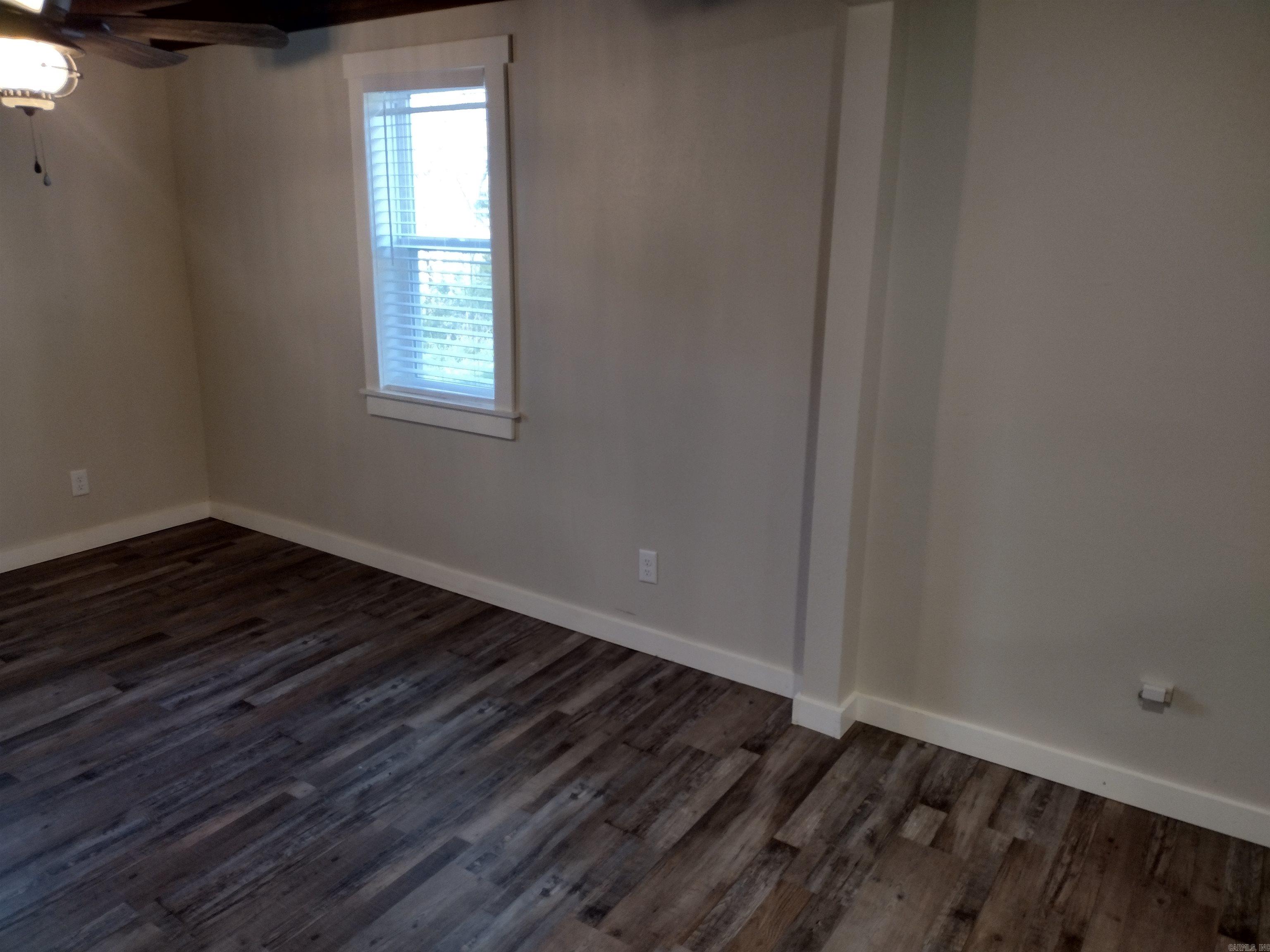 30121  HWy 263 N  Mountain View, AR
