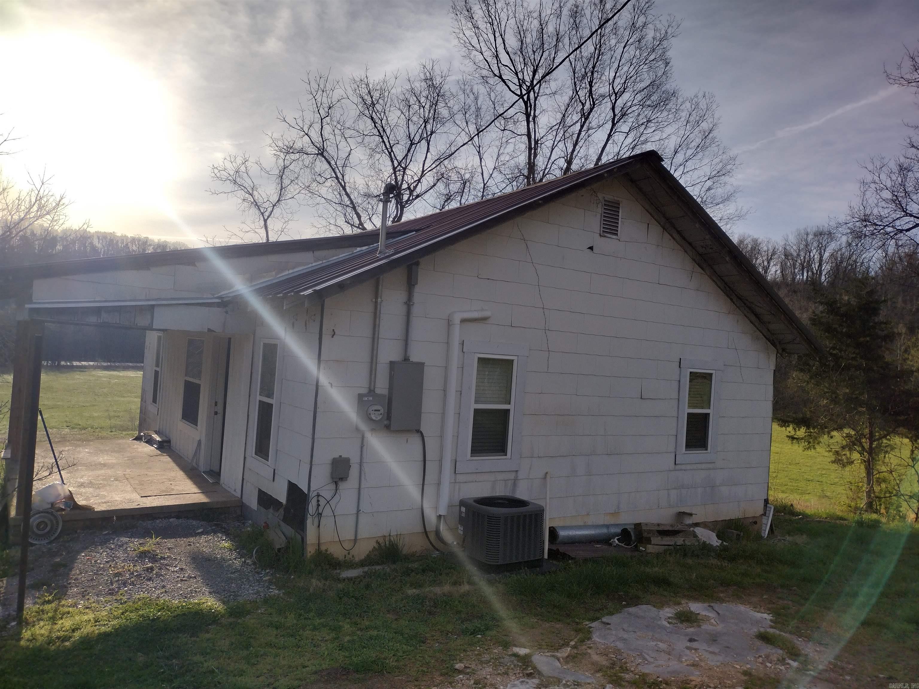 30121  HWy 263 N  Mountain View, AR