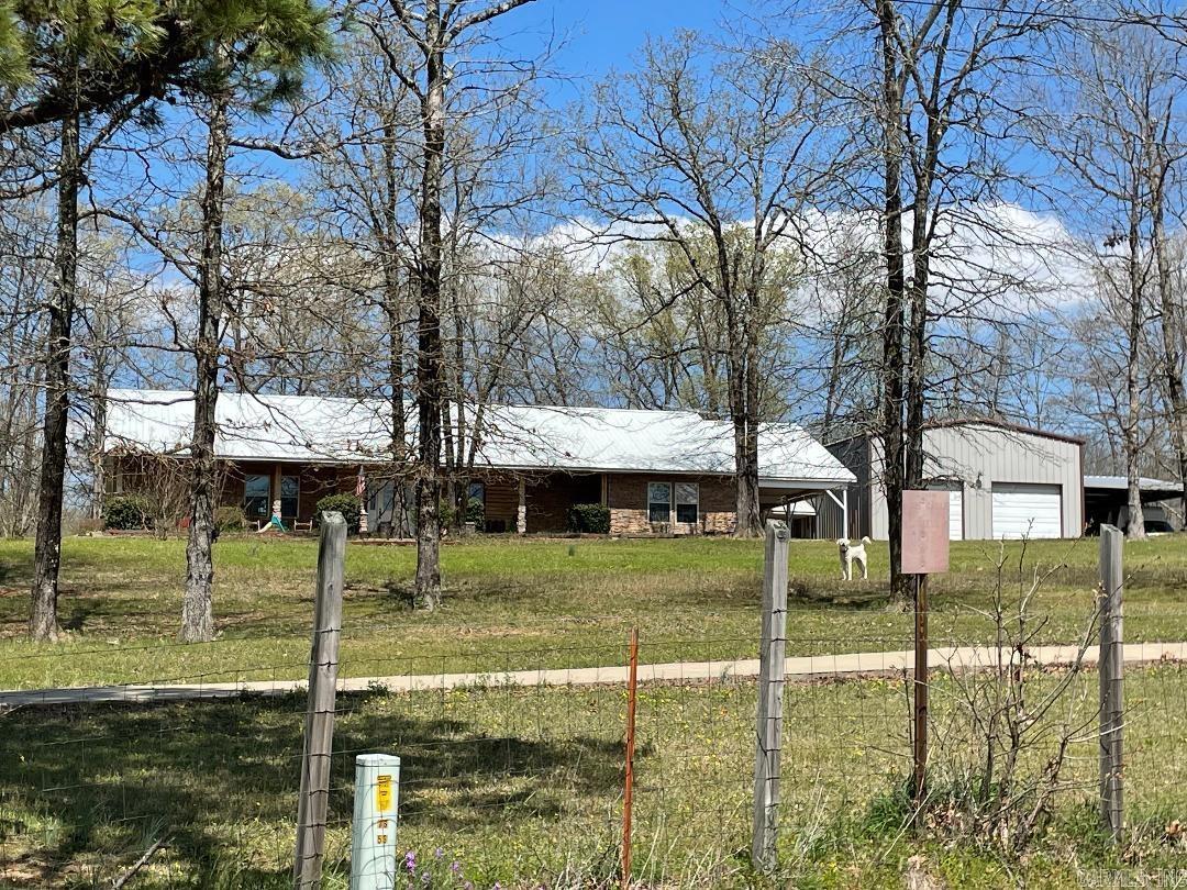 1052  Gravel Hill  Romance, AR