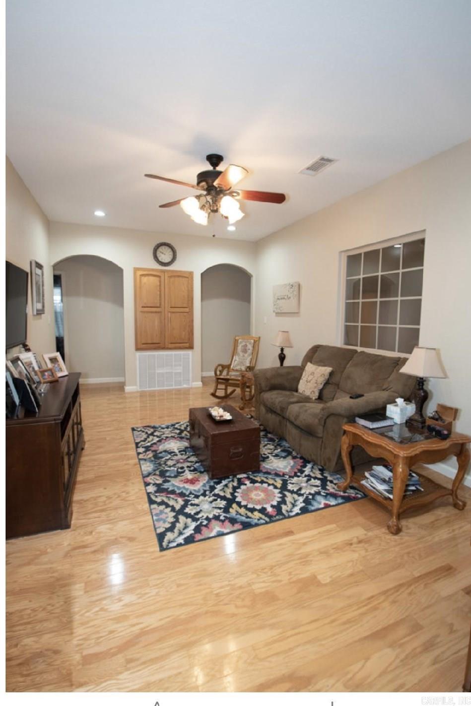 1052  Gravel Hill  Romance, AR