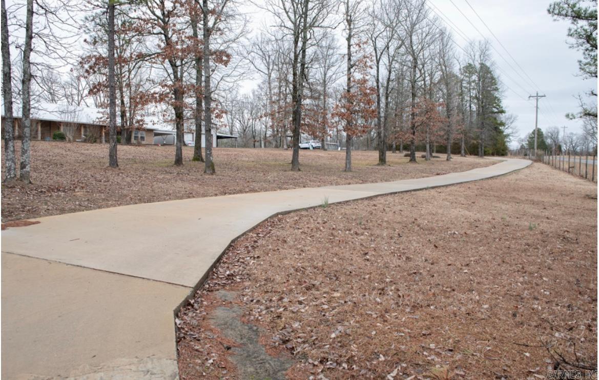1052  Gravel Hill  Romance, AR