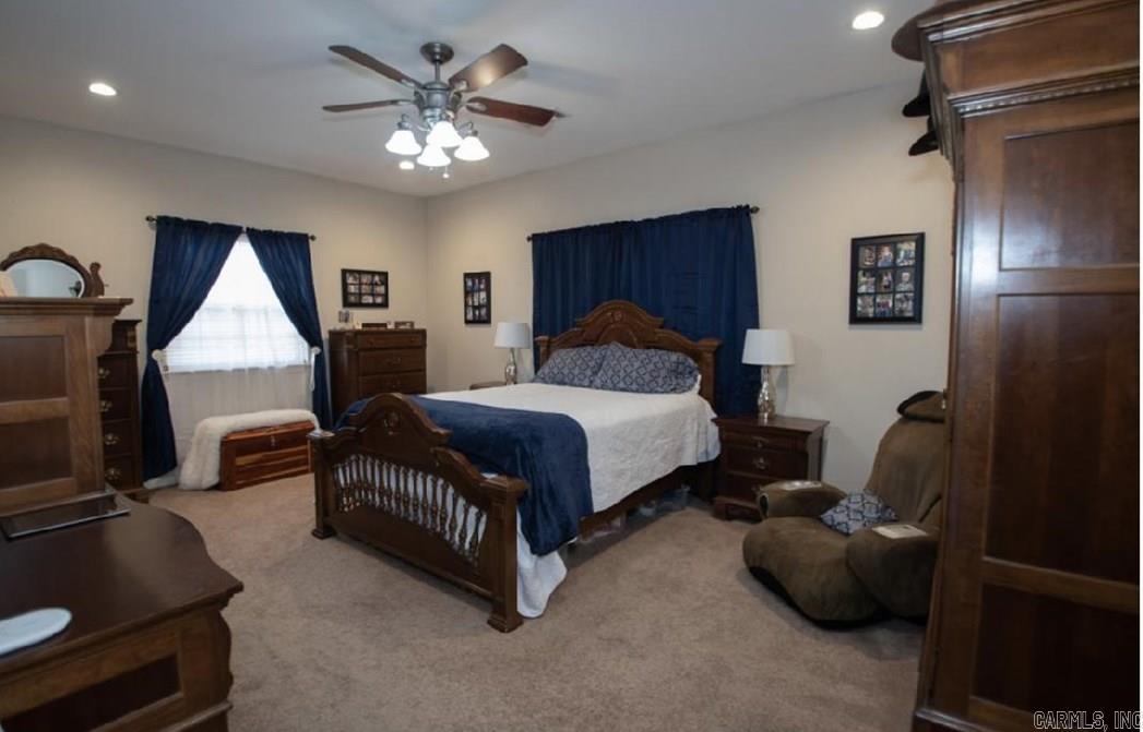 1052  Gravel Hill  Romance, AR