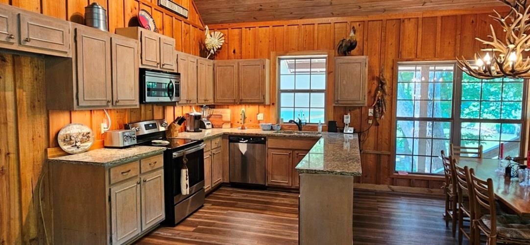 232 Bobo  Hardy, AR