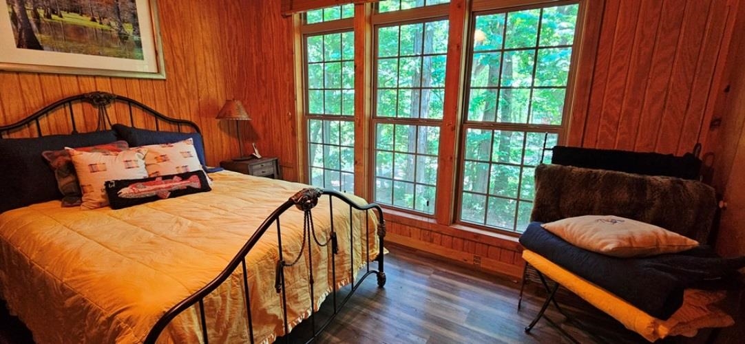 232 Bobo  Hardy, AR