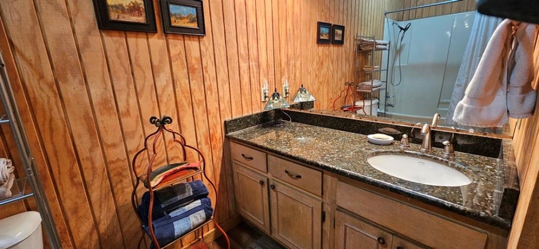232 Bobo  Hardy, AR