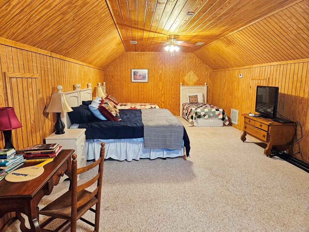 232 Bobo  Hardy, AR