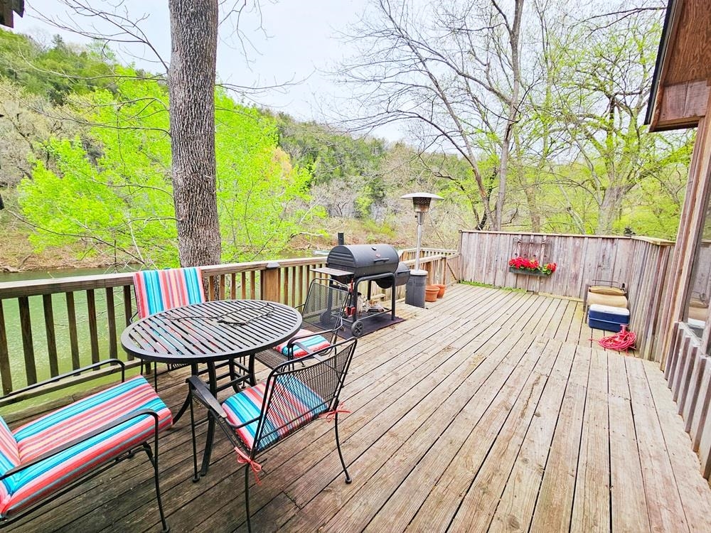 232 Bobo  Hardy, AR