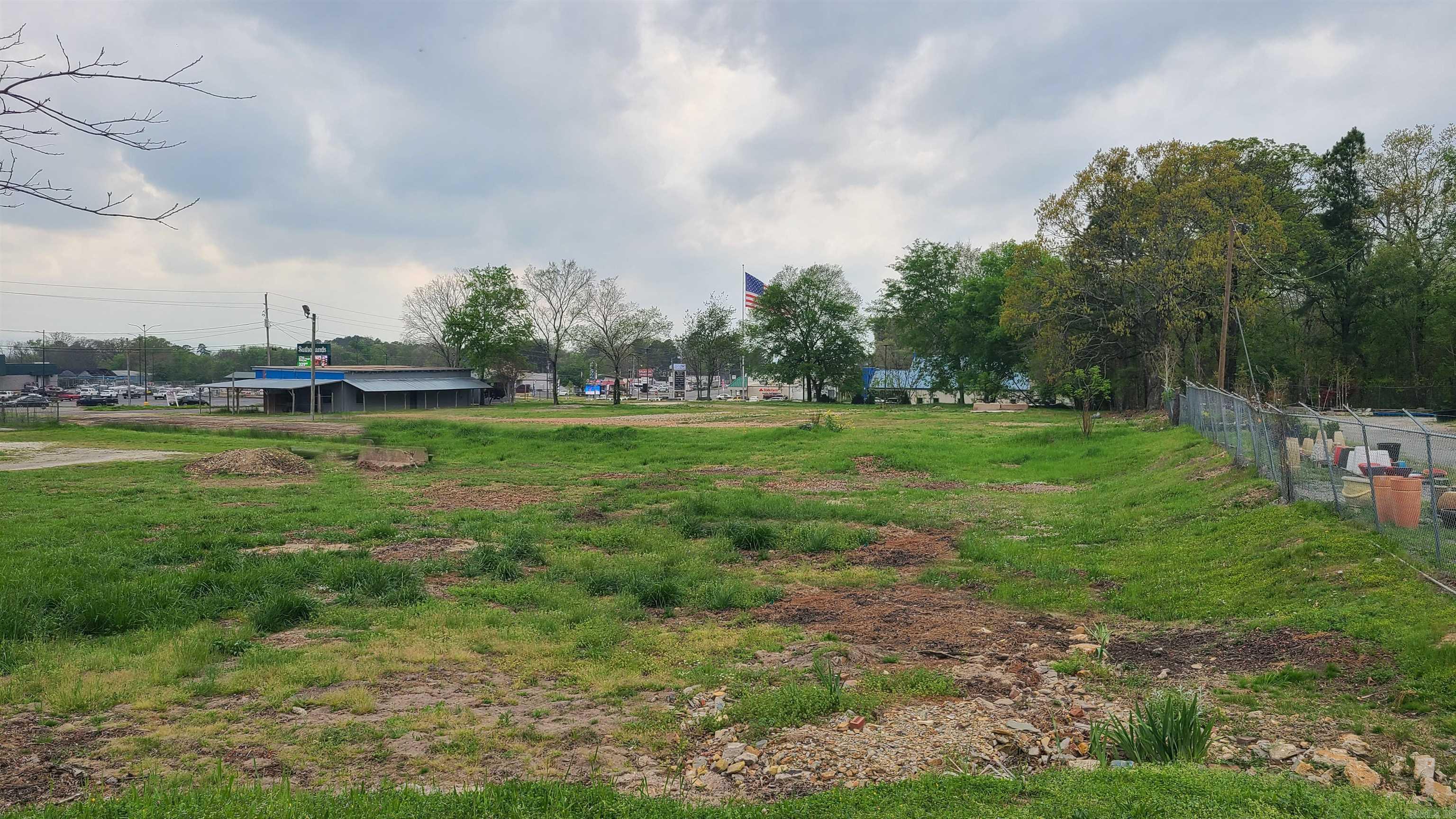 1806  Albert Pike Rd  Hot Springs, AR