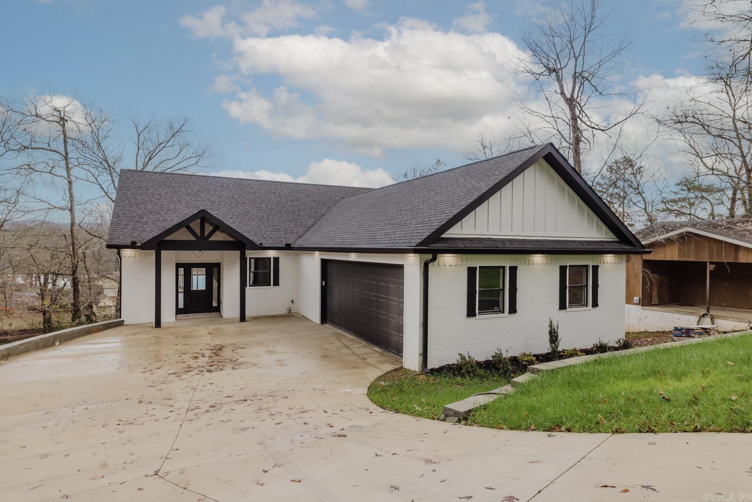 249  Springbrook  Hot Springs, AR