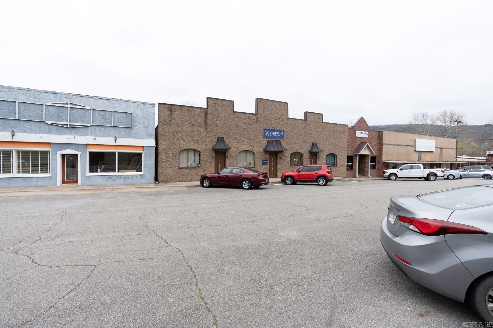 115 S 3rd  Heber Springs, AR