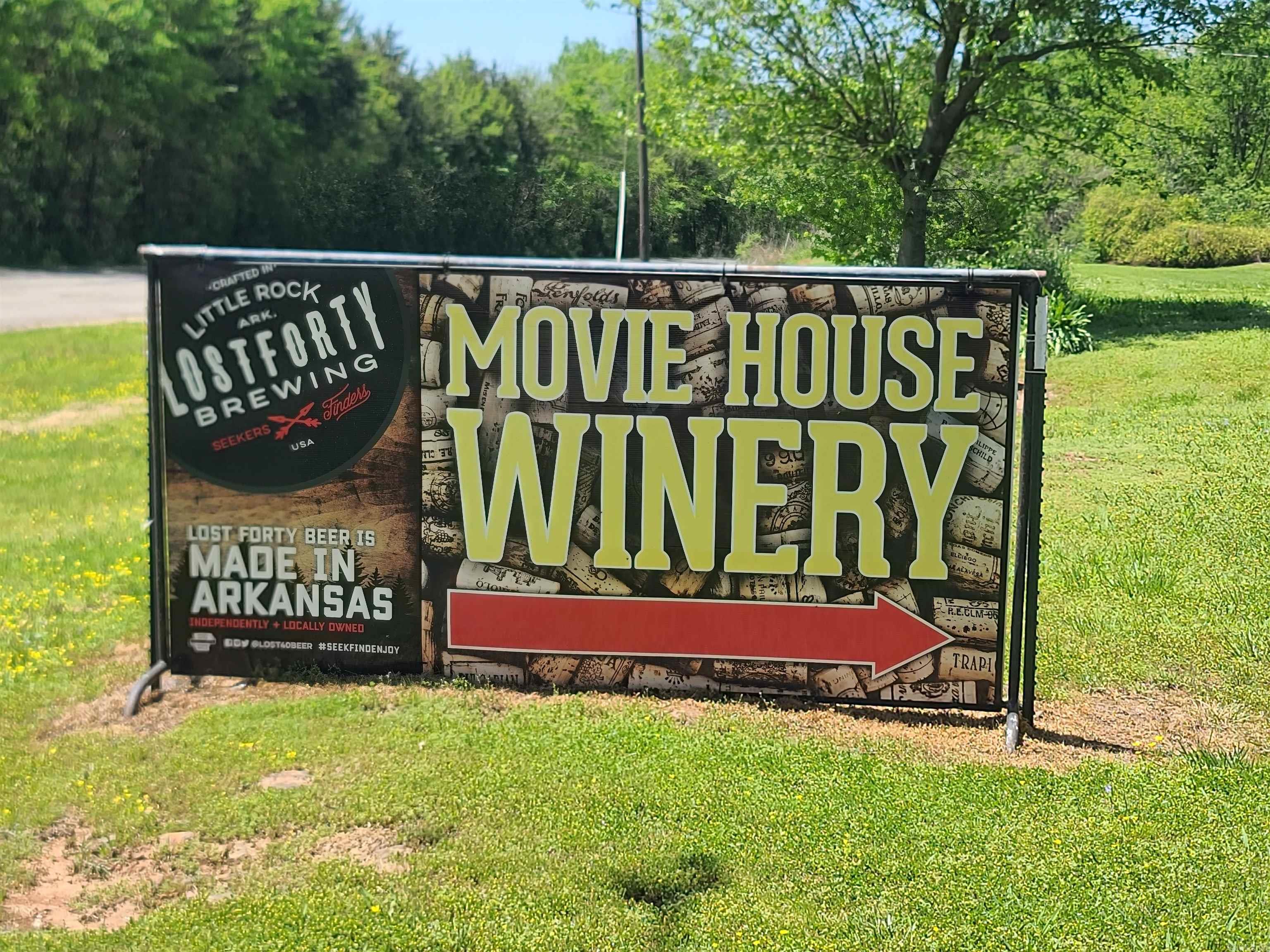 99 Movie House Winery, Morrilton, AR 