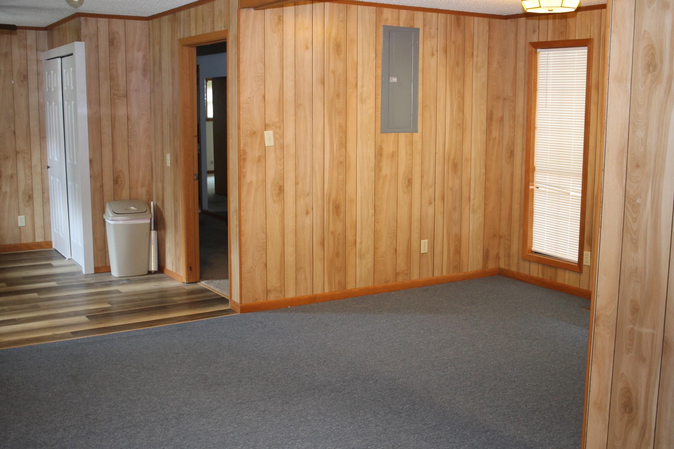 1112  Maple  Mountain View, AR