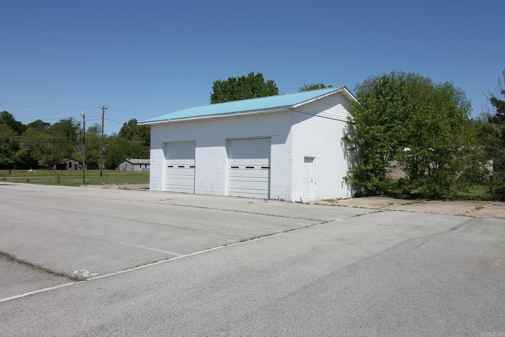 830  Terminal  Piggott, AR