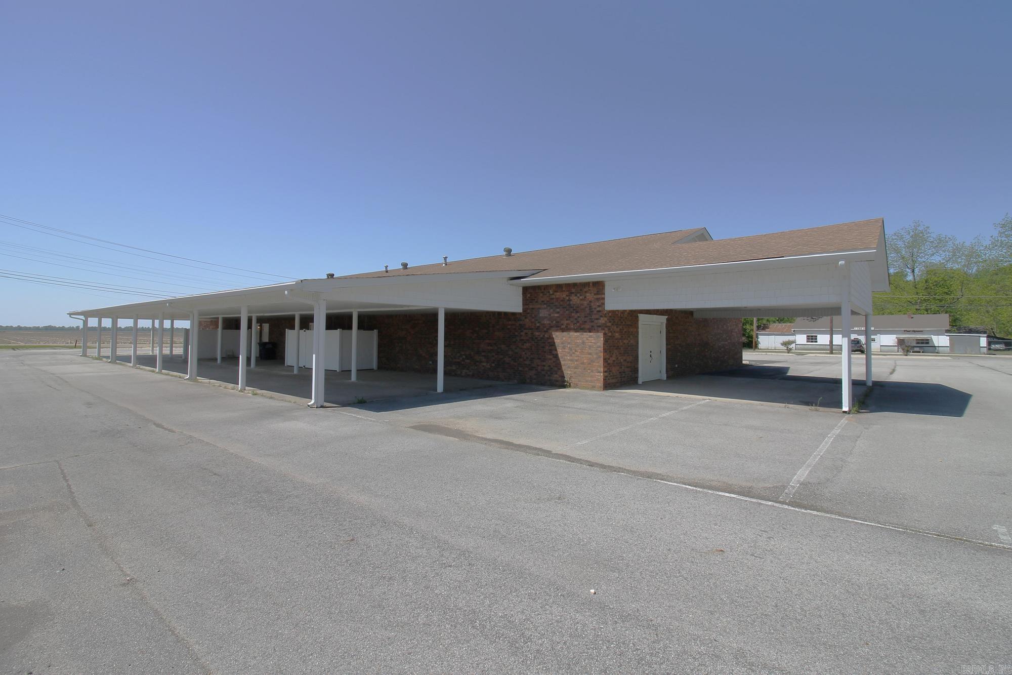 830  Terminal  Piggott, AR