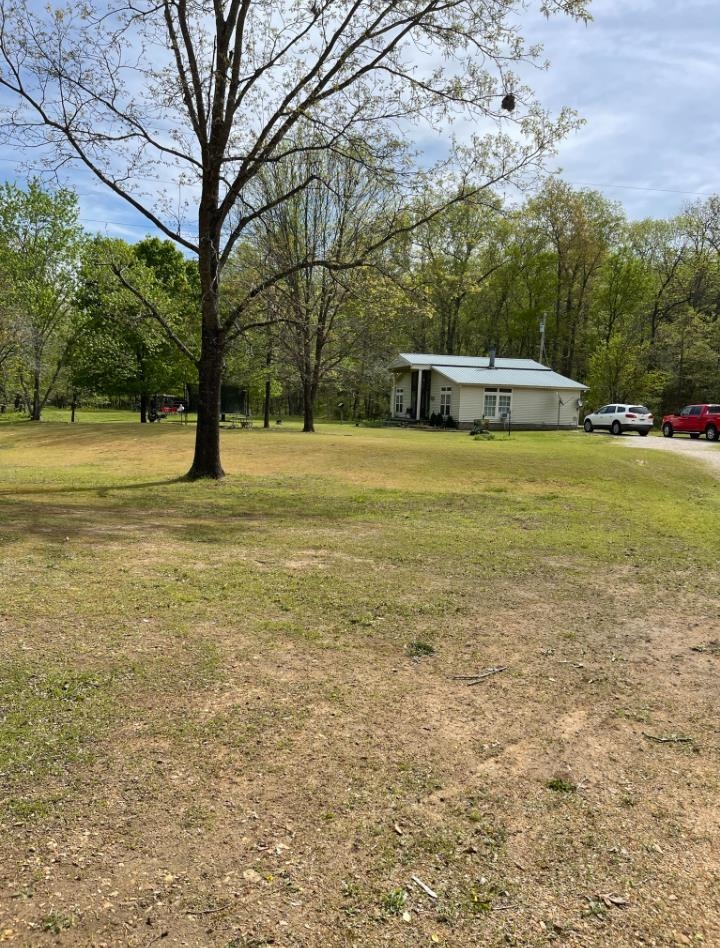 218  River Rd  Hardy, AR