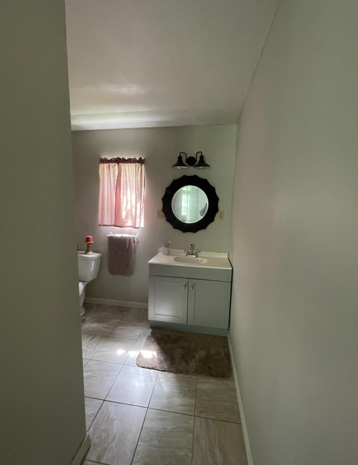 218  River Rd  Hardy, AR