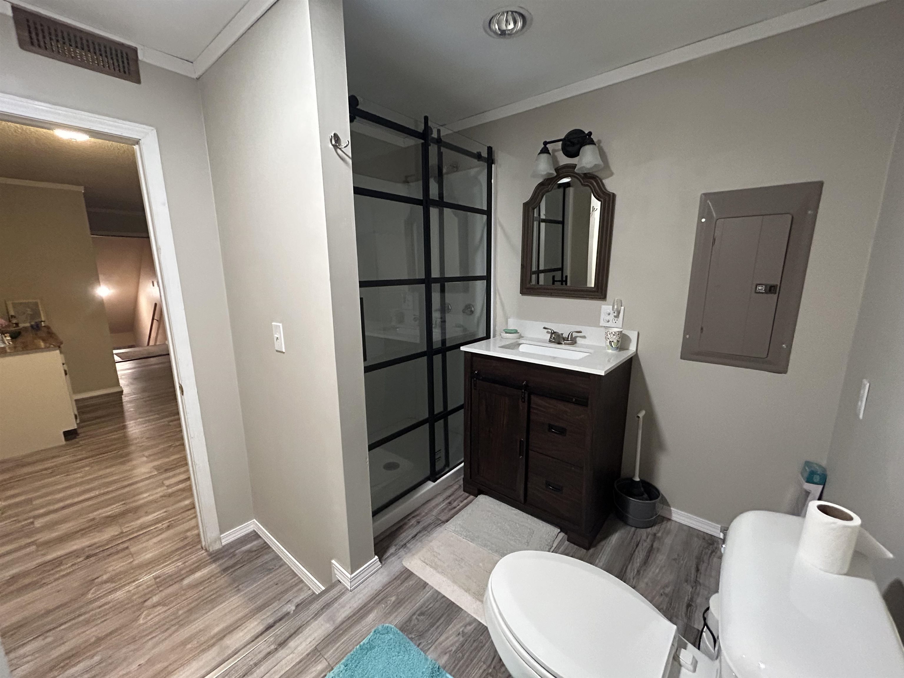 214 E Main  Hardy, AR