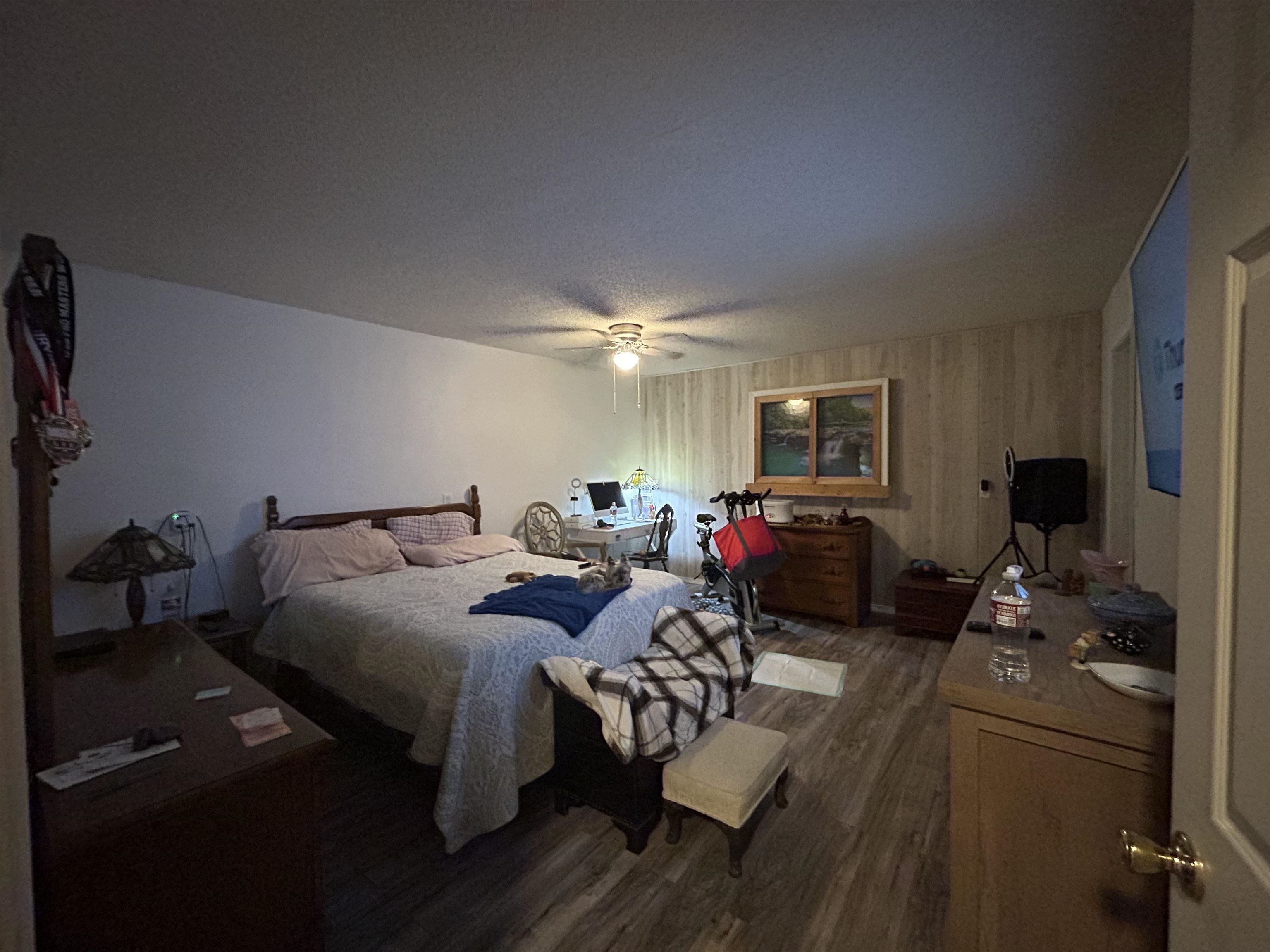 214 E Main  Hardy, AR