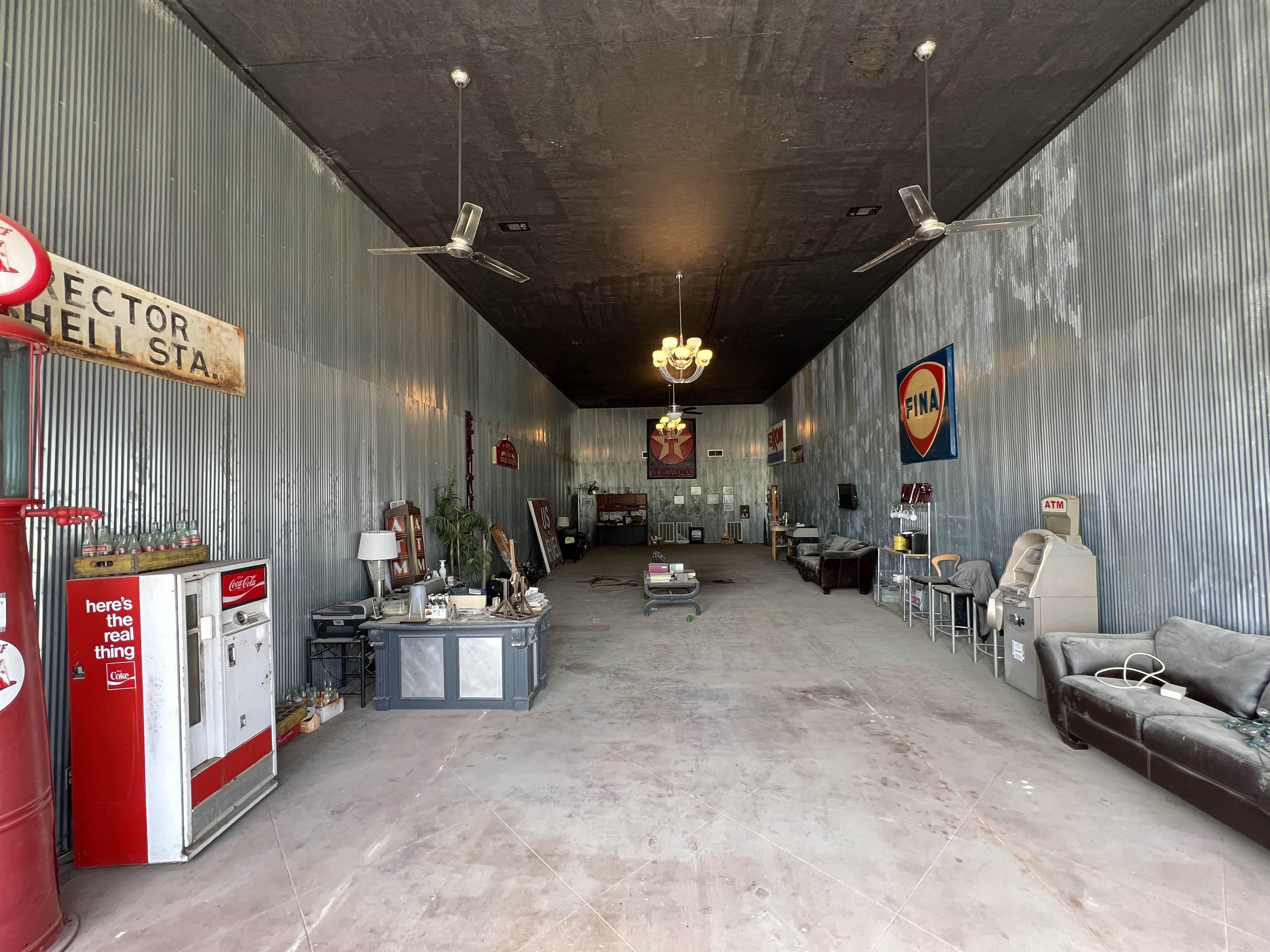 418 S MAIN  Rector, AR