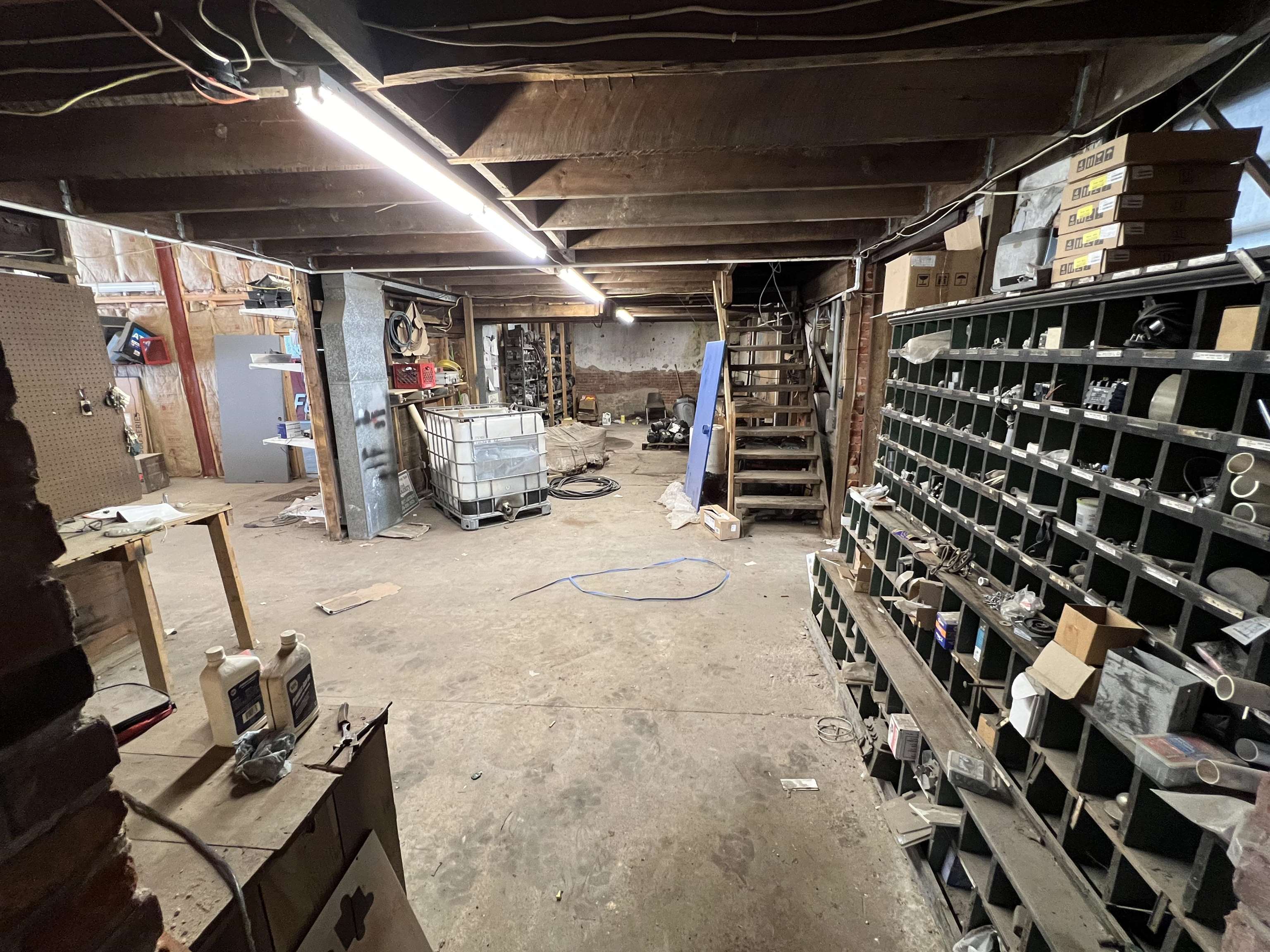 418 S MAIN  Rector, AR