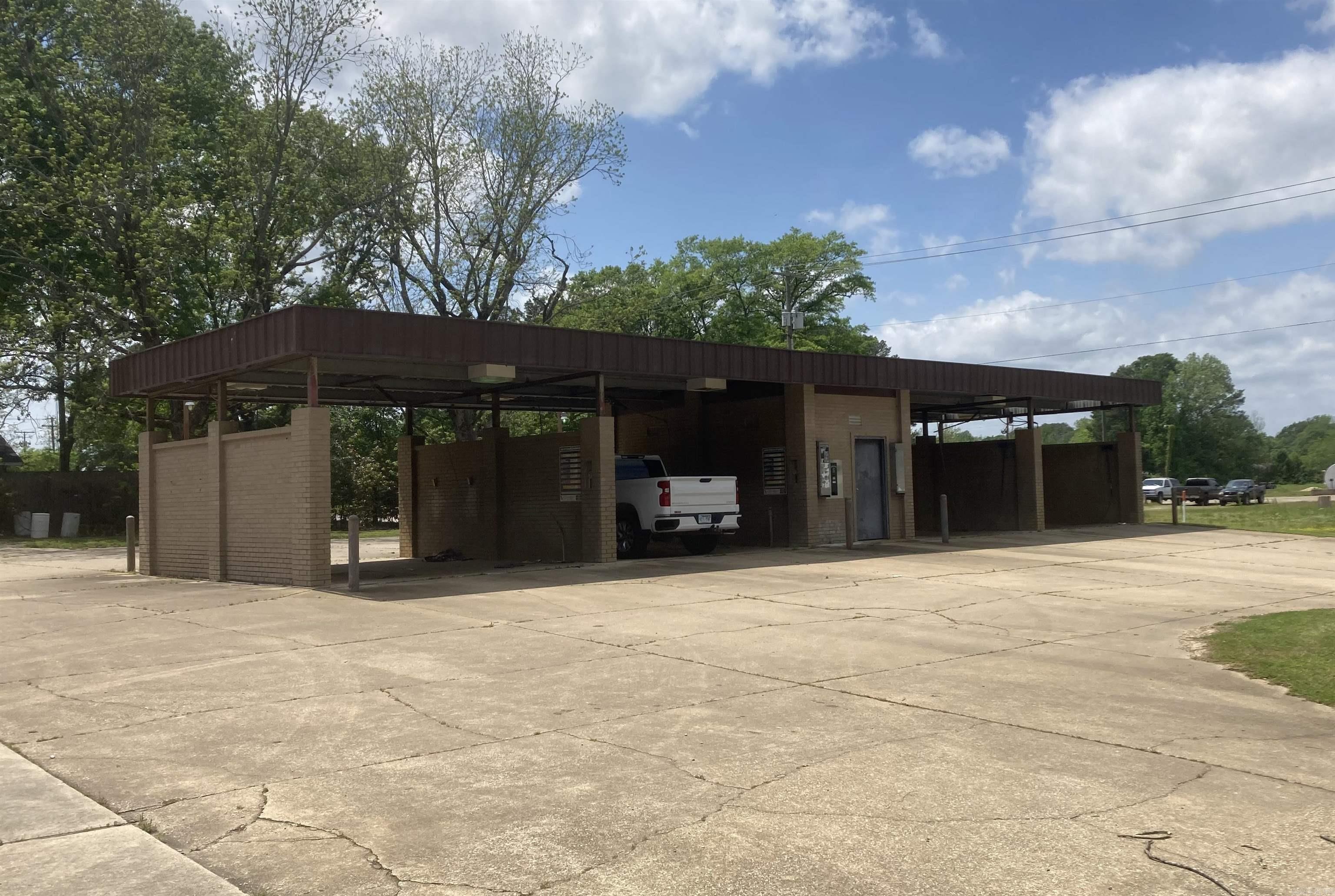 402 E St. Louis  Hamburg, AR