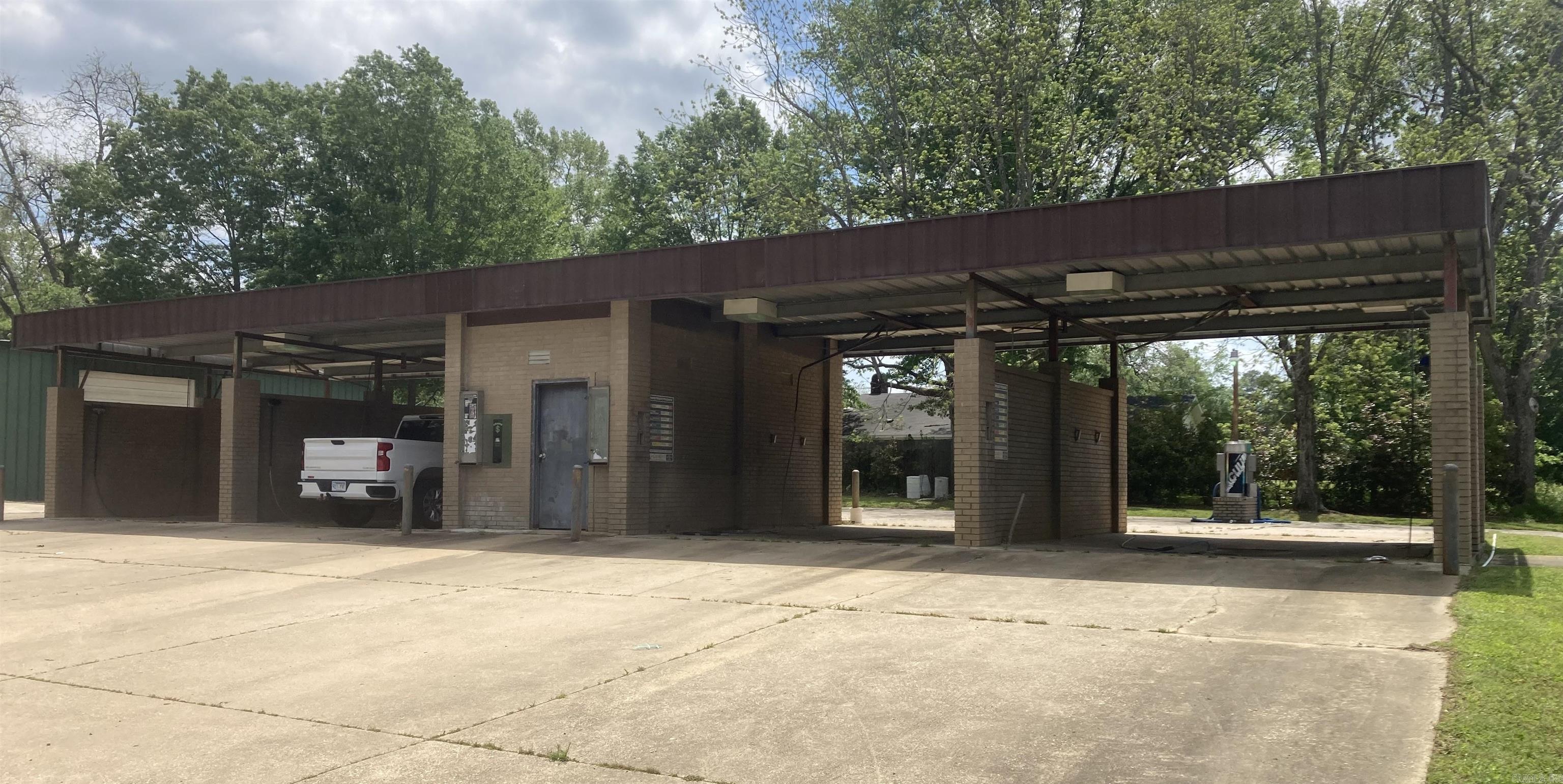 402 E St. Louis  Hamburg, AR