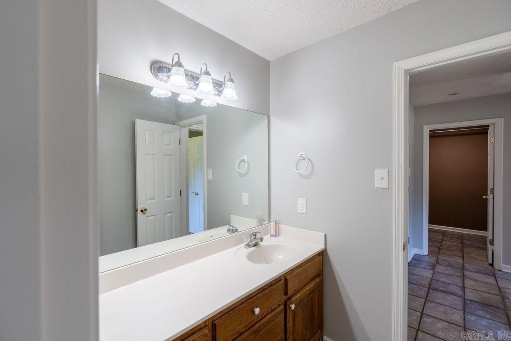 305  Pleasant Meadows Cv  Cabot, AR