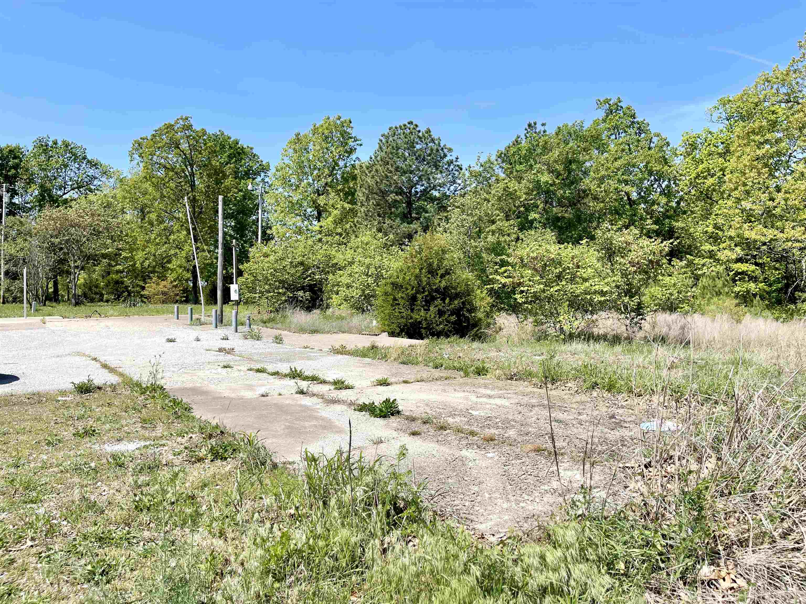 2269  62/412  Highland, AR