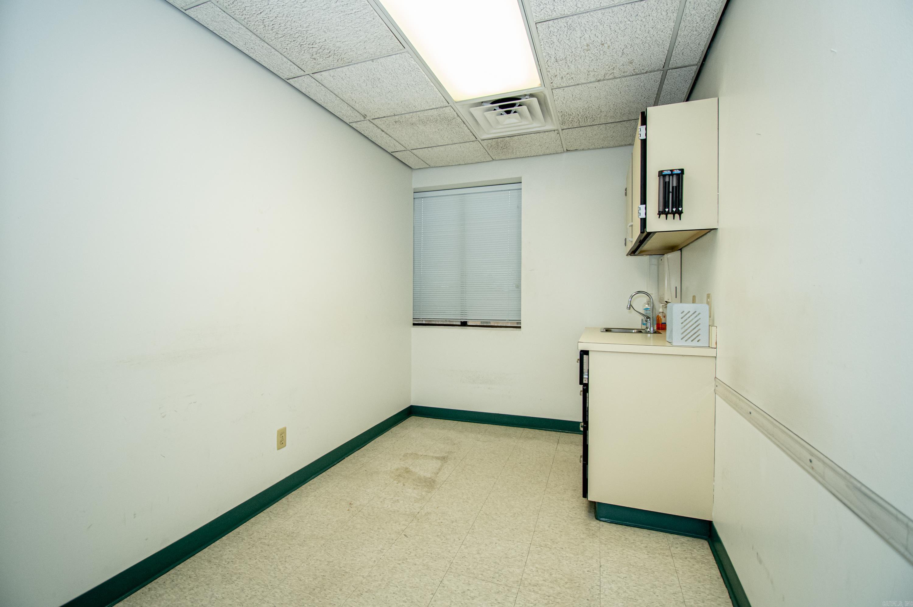 403 W Oak Suites 303, 304, and 305 El Dorado, AR