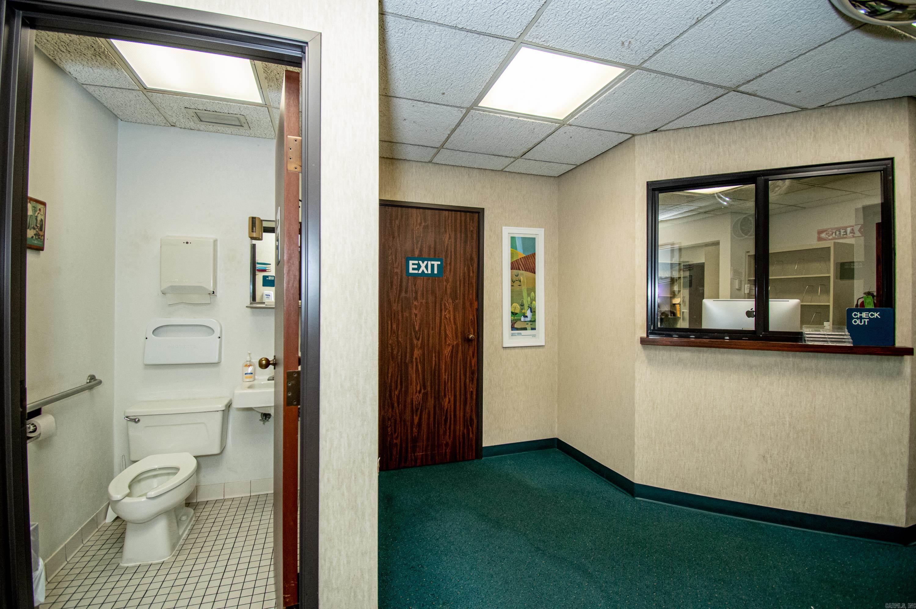 403 W Oak Suites 303, 304, and 305 El Dorado, AR