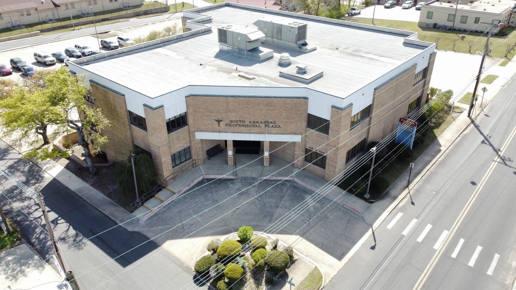 403 W Oak Suites 303, 304, and 305 El Dorado, AR