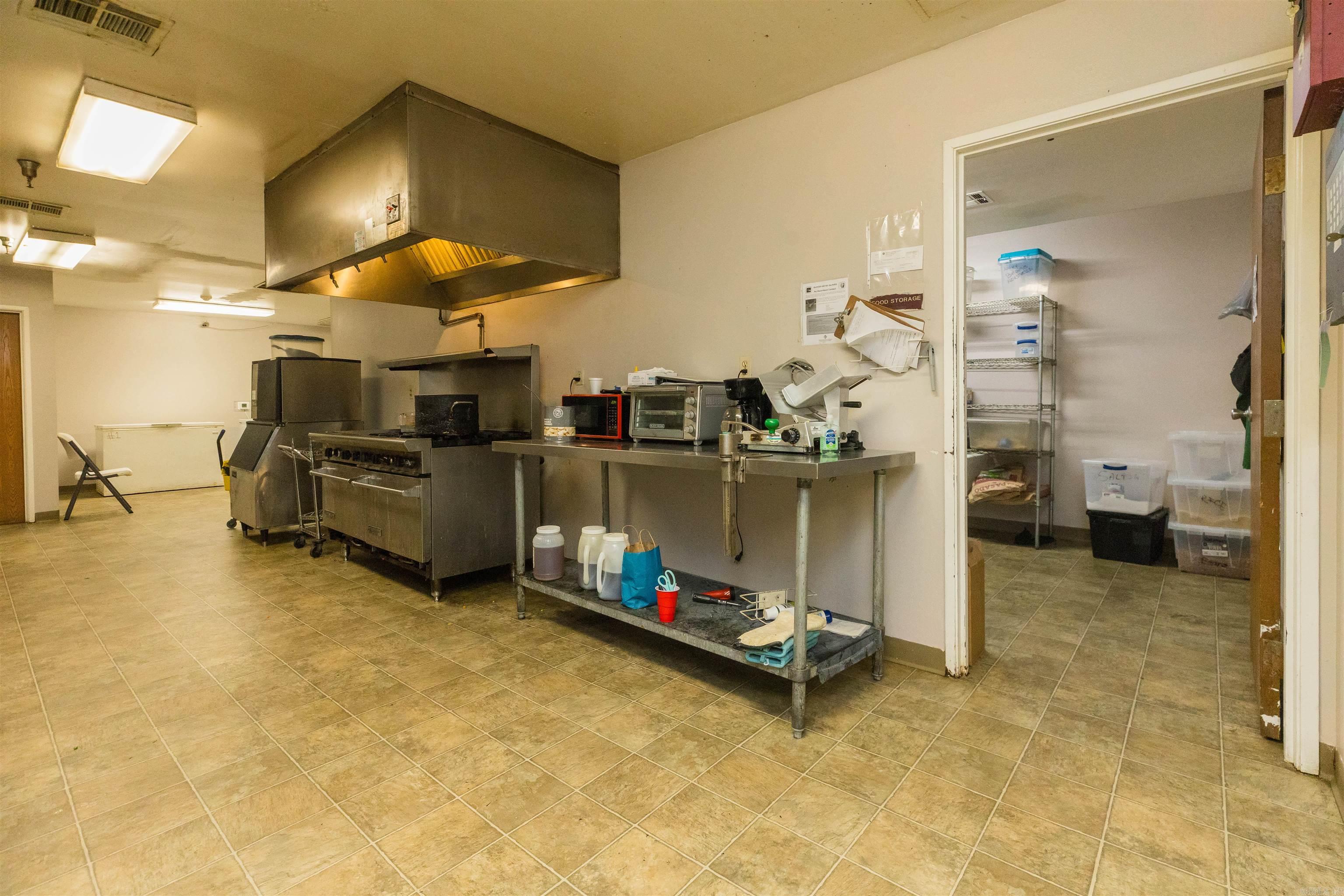 1804  lindauer  Forest City, AR