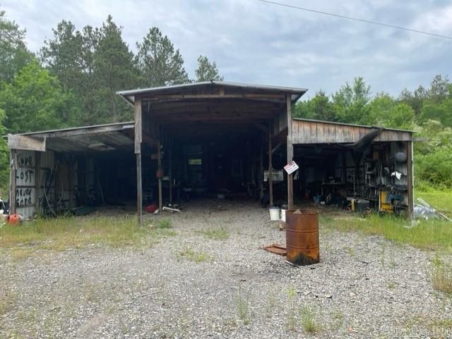 6980  Wilburn  Wilburn, AR