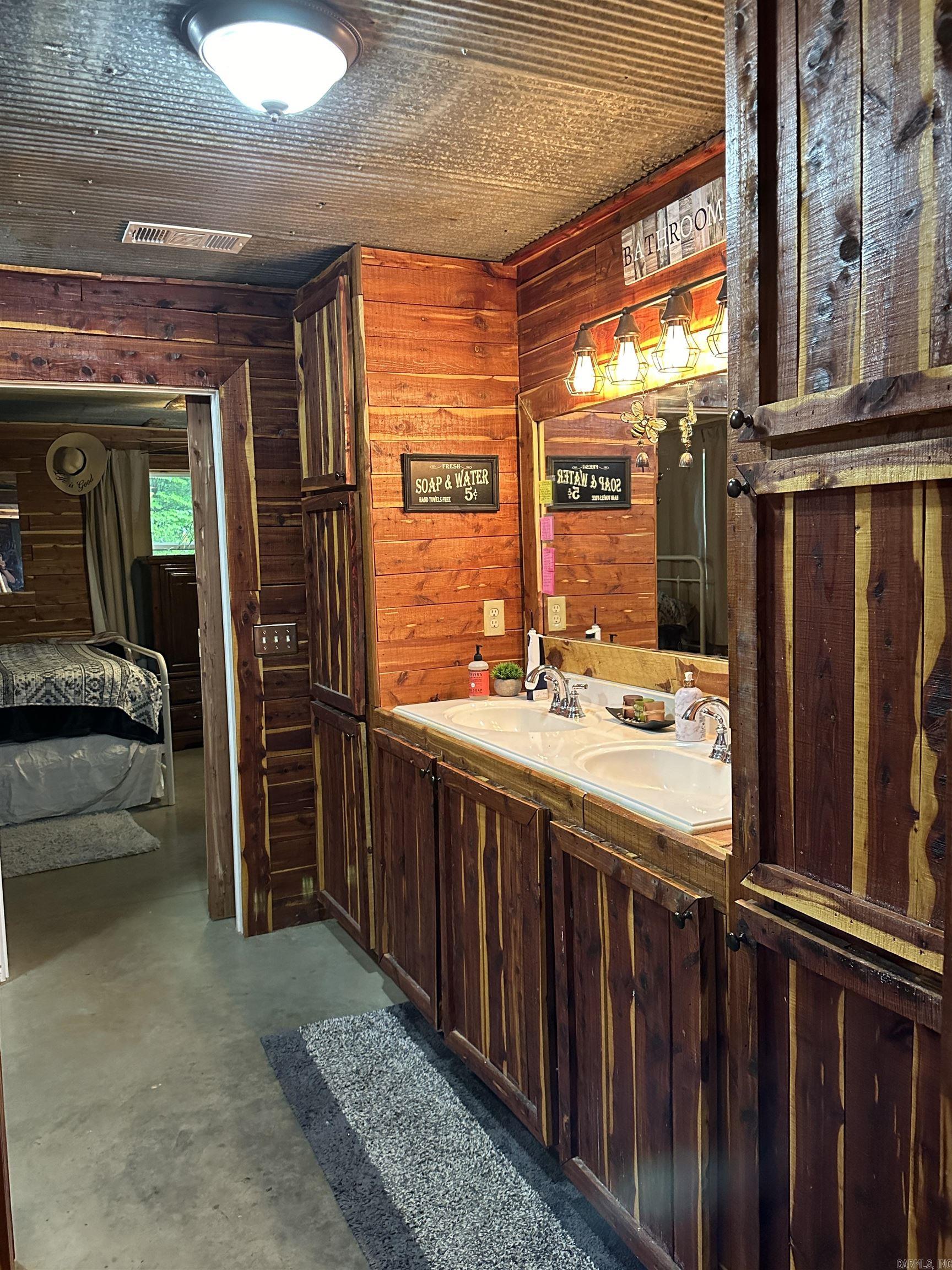 18251  Hwy 123  Hagarville, AR
