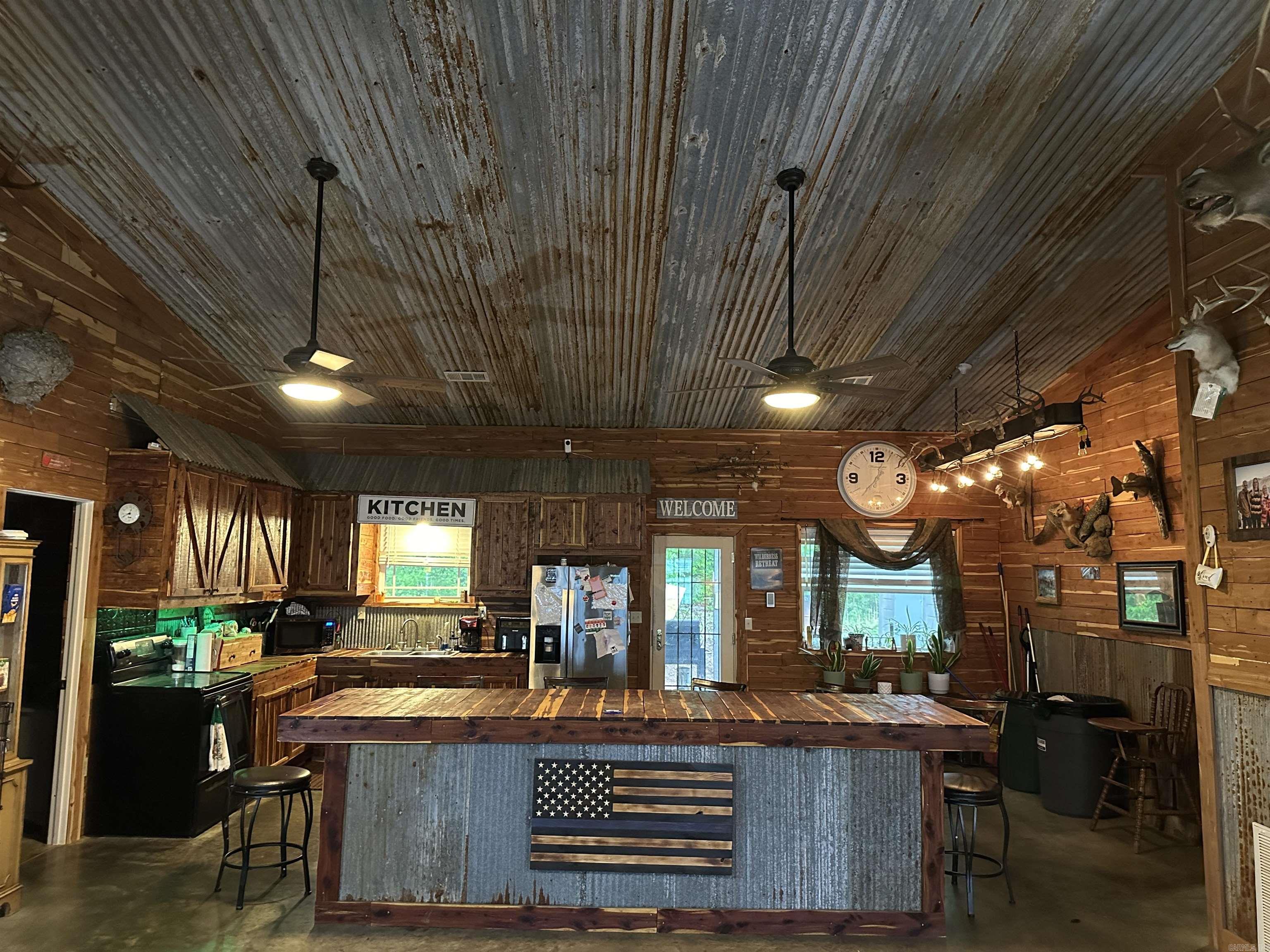 18251  Hwy 123  Hagarville, AR