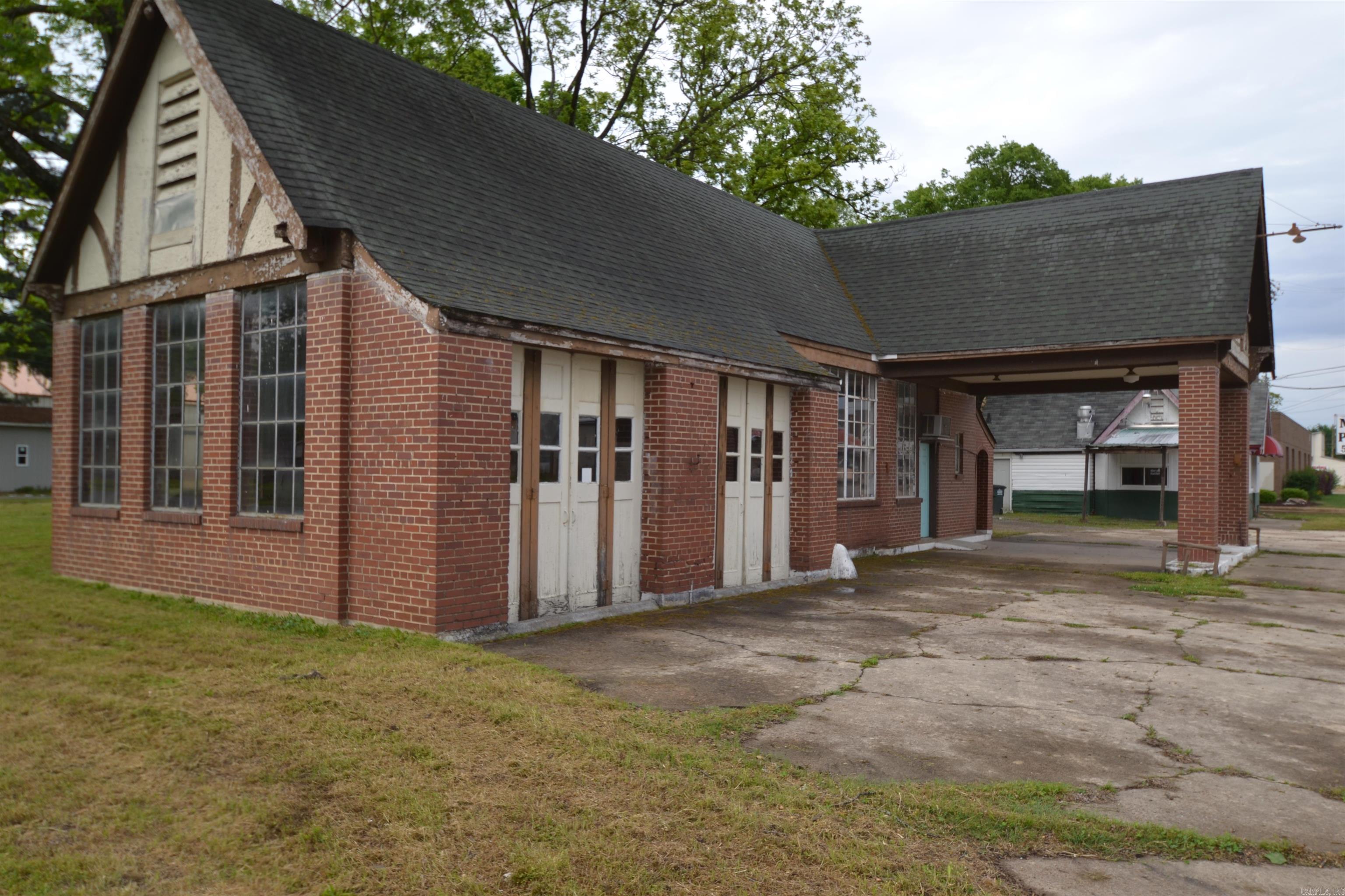 2901  HWY Avenue  Bald Knob, AR