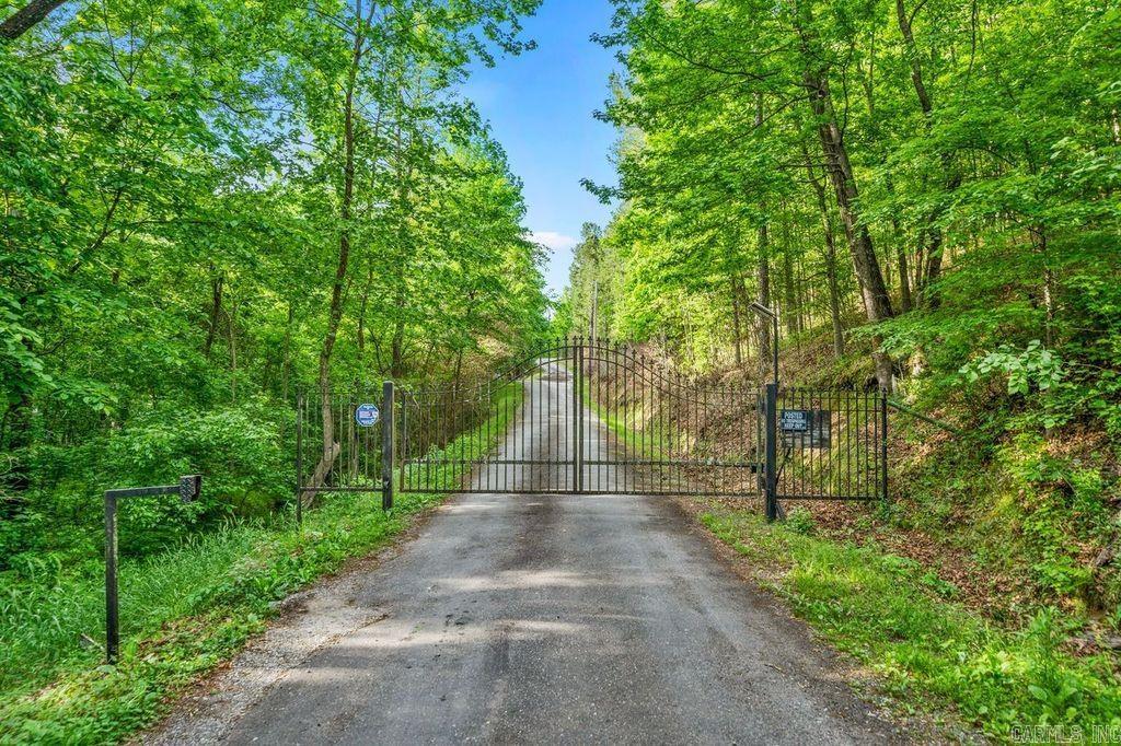 182  Flower Garden  Hot Springs, AR