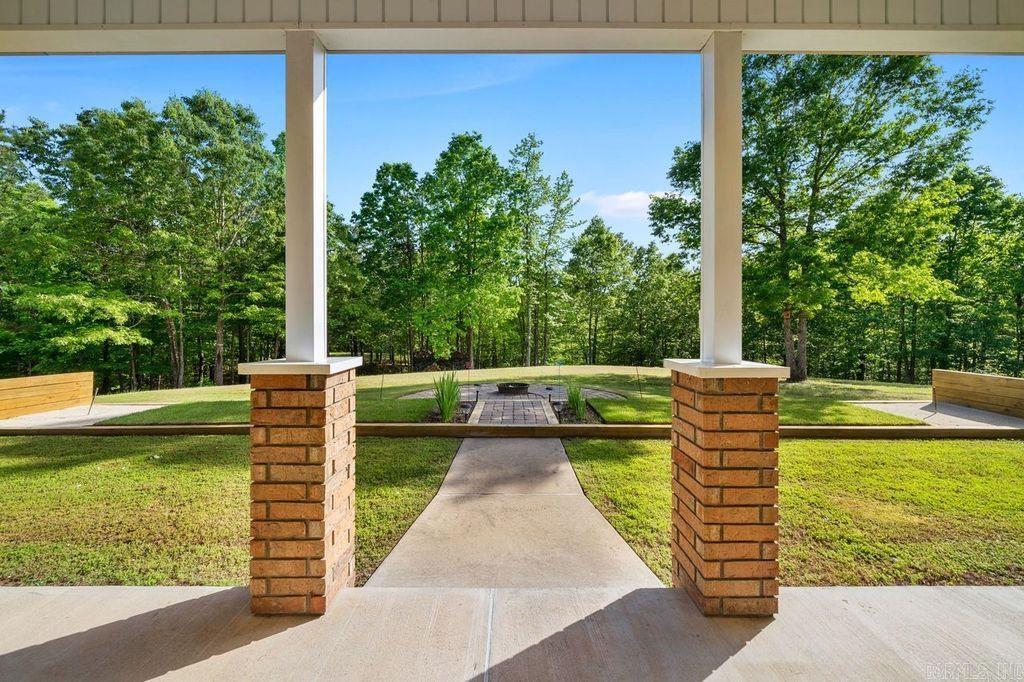182  Flower Garden  Hot Springs, AR