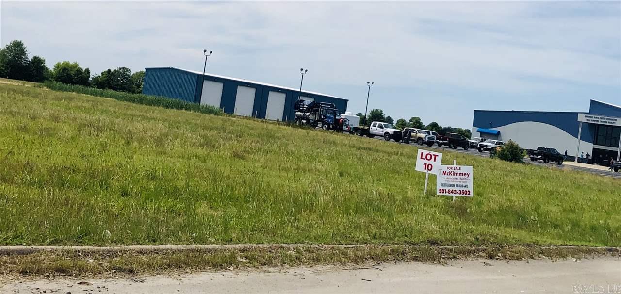Lot 27  JF  Lonoke, AR
