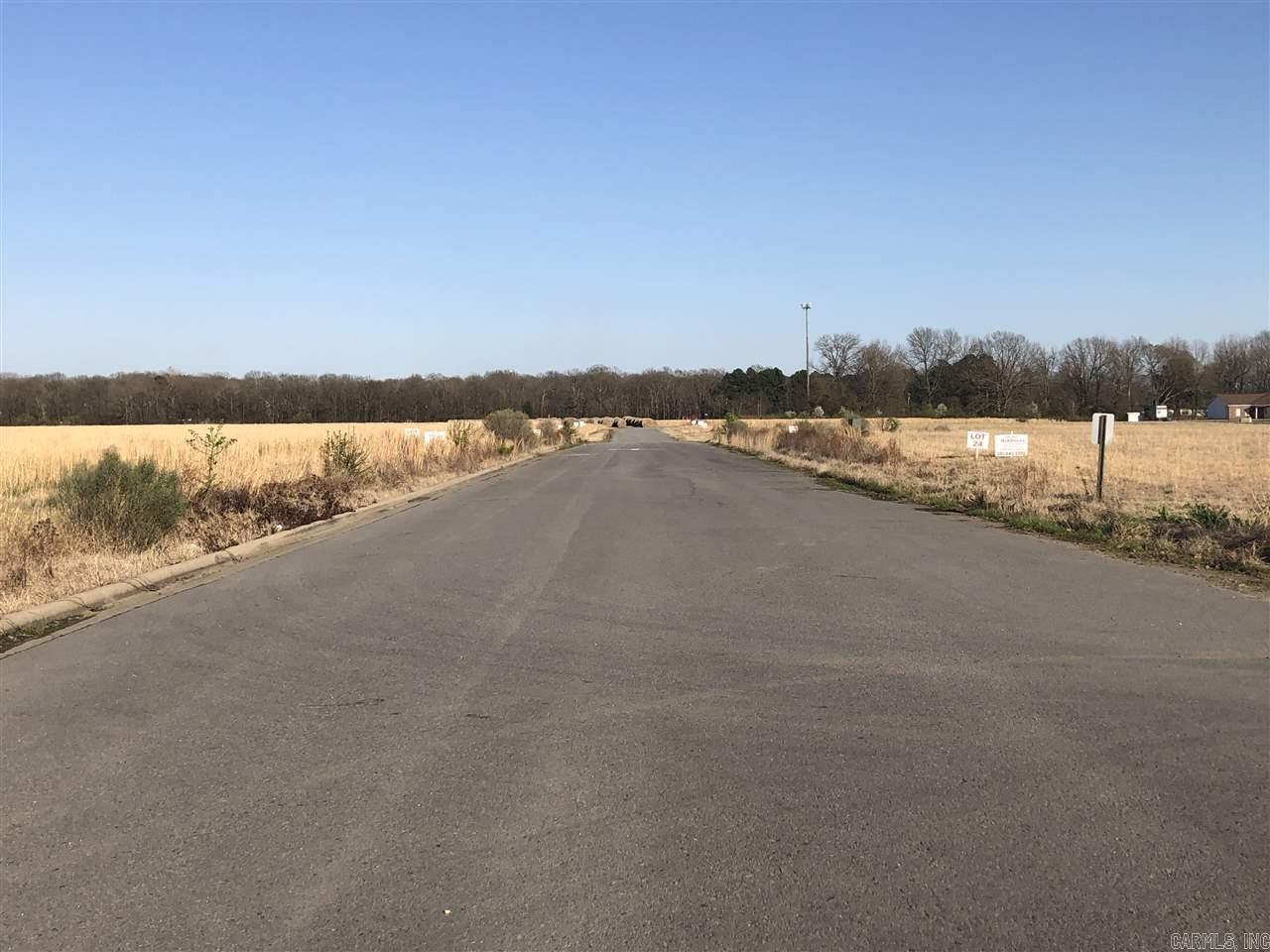 Lot 27  JF  Lonoke, AR