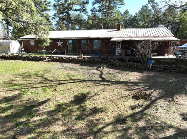 5779 E Hwy 28  Parks, AR