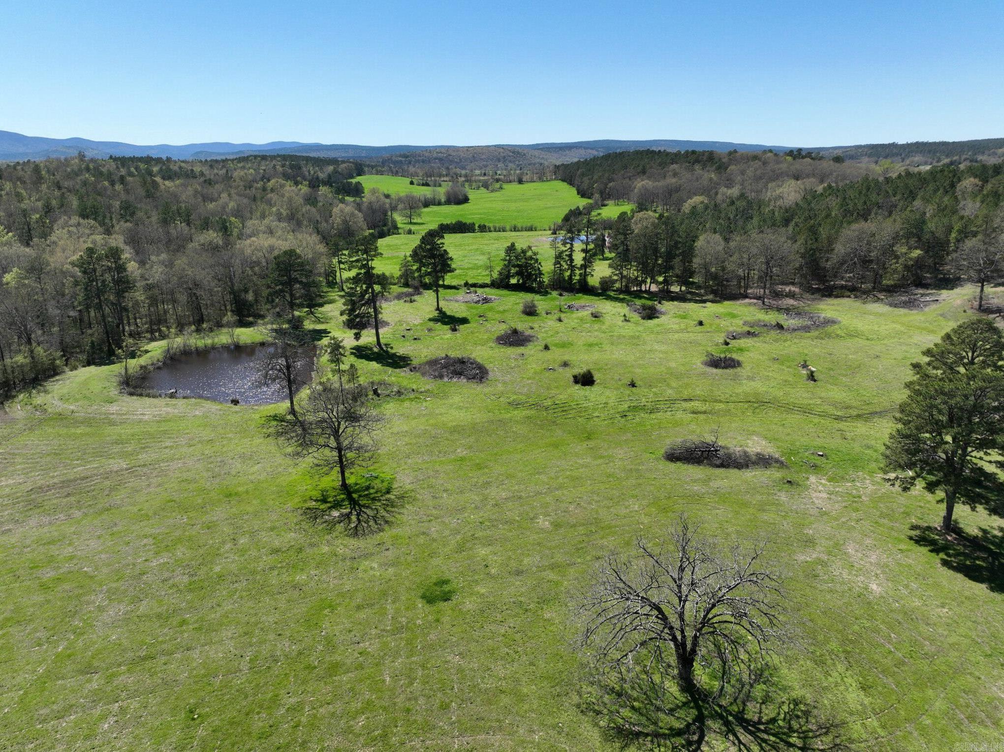 5779 E Hwy 28  Parks, AR