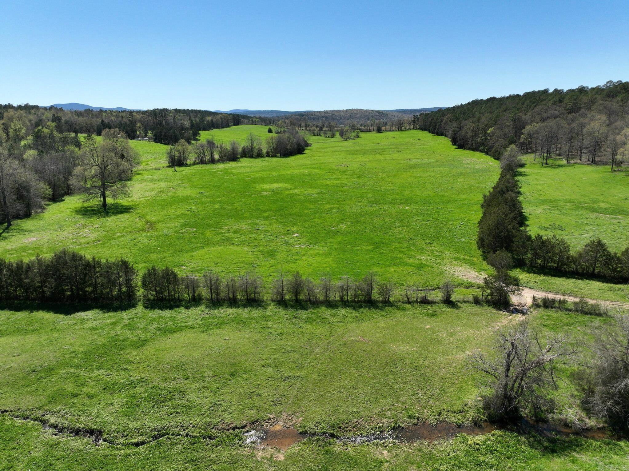 5779 E Hwy 28  Parks, AR