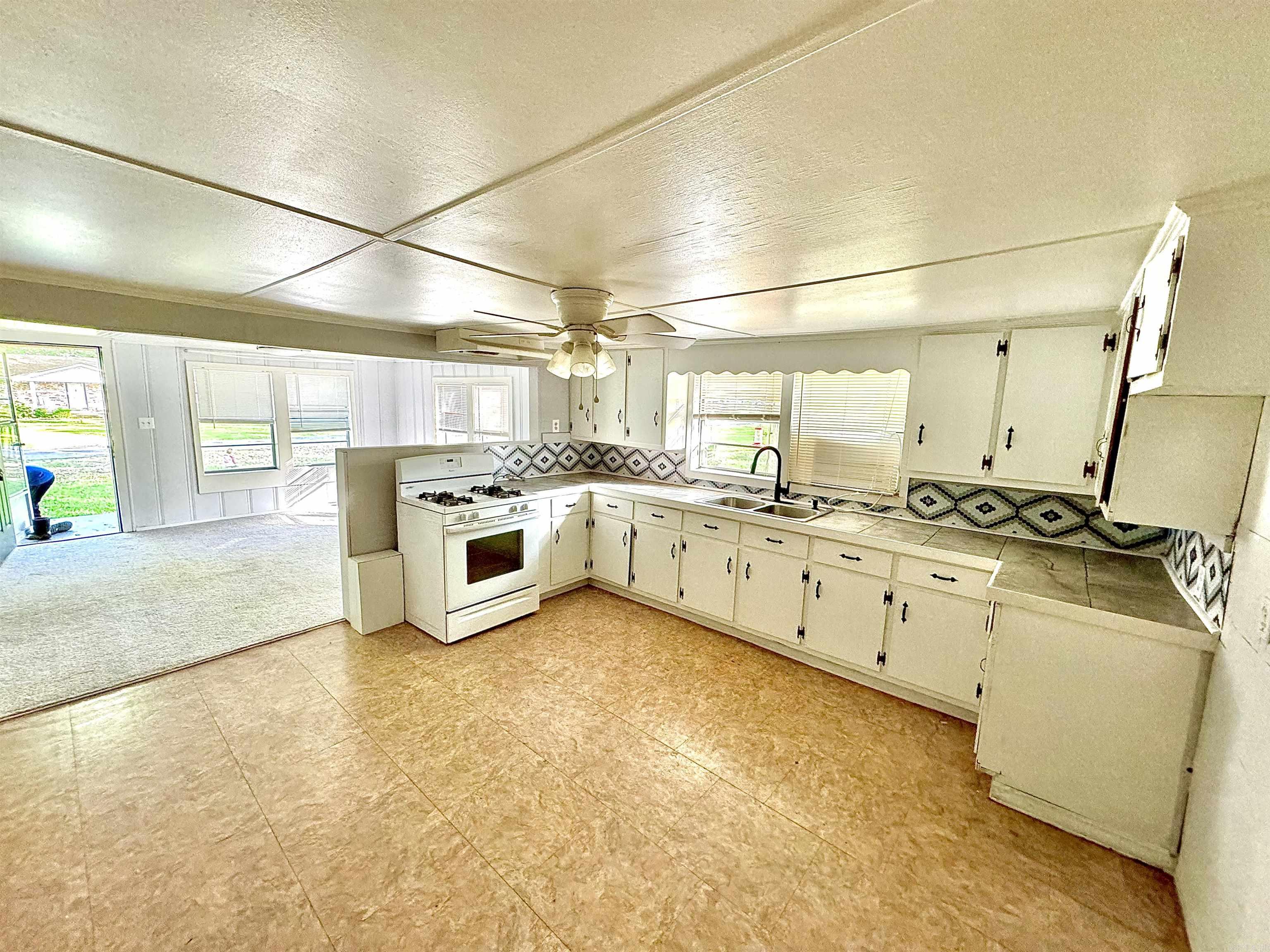 311 E College St.  Beebe, AR