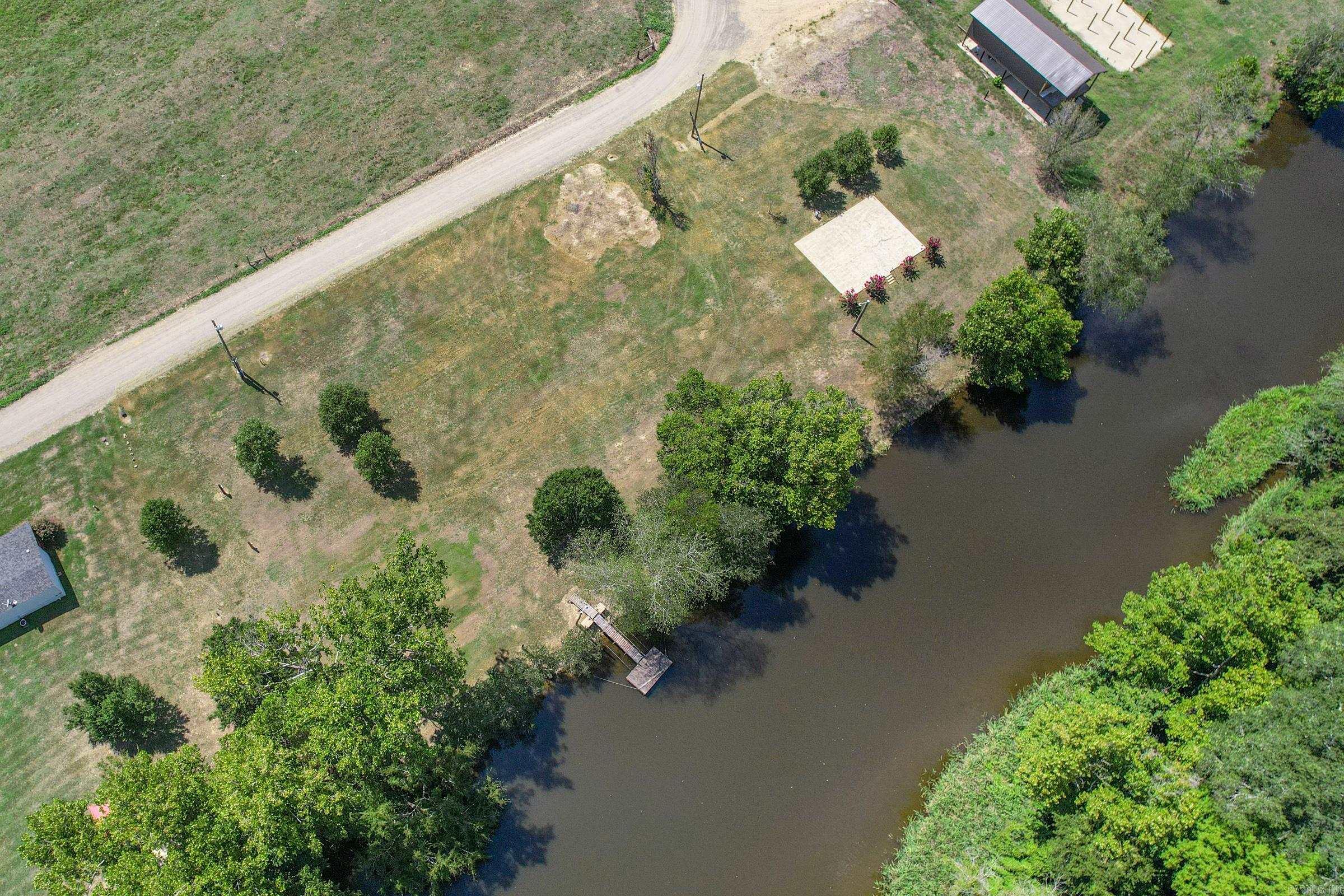 441  Clinton Crossing  Gillham, AR